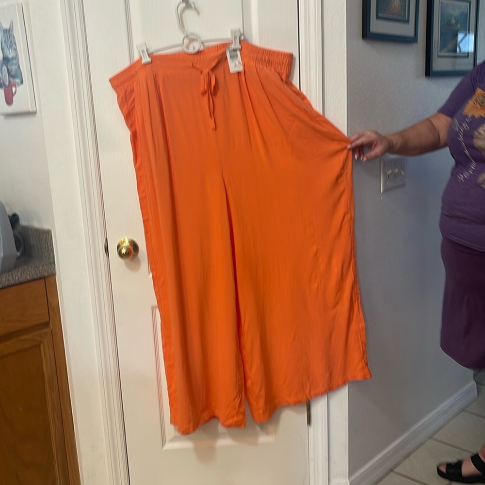 Torrid wide leg coral elastic waist pants with pockets size 3x